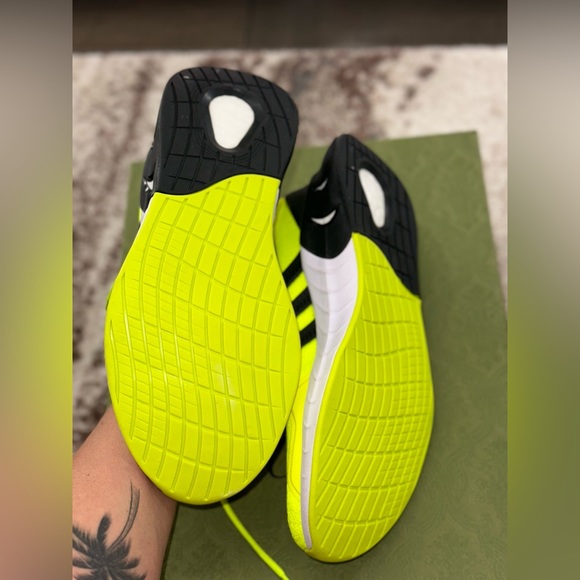 Neon ADIDAS BOOST - Picture 4 of 7